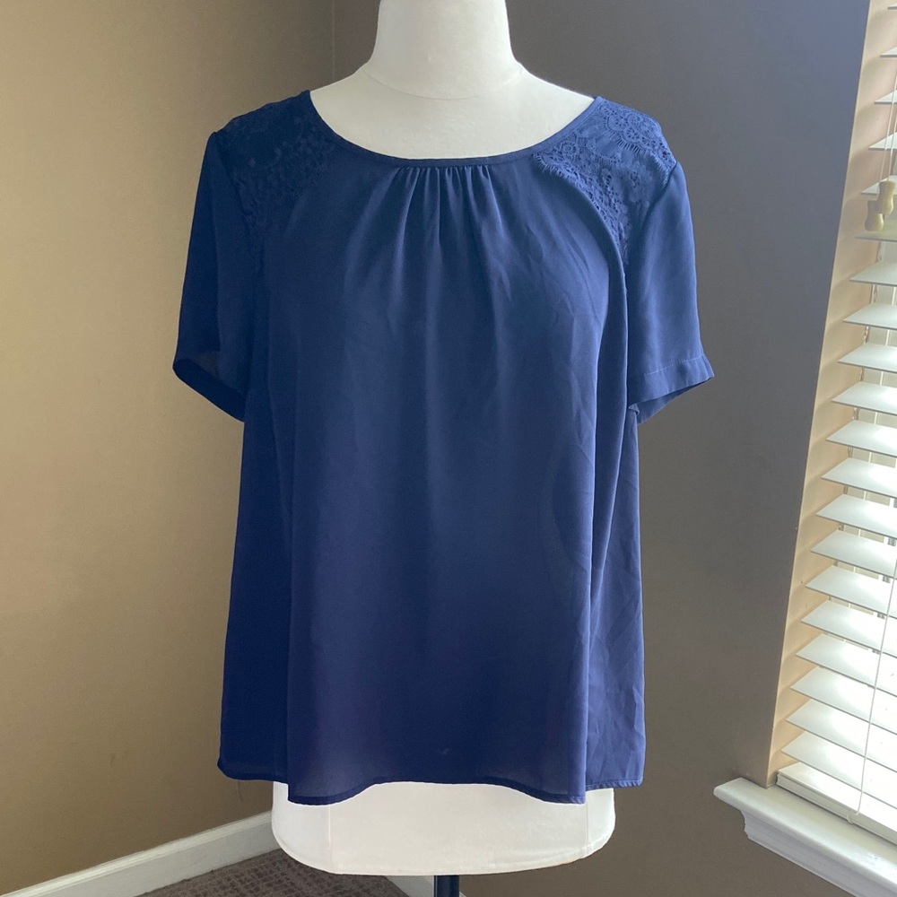 Fervour Navy Short Sleeve Blouse Lace‎ Detail Large Coastal Office Beach Pics